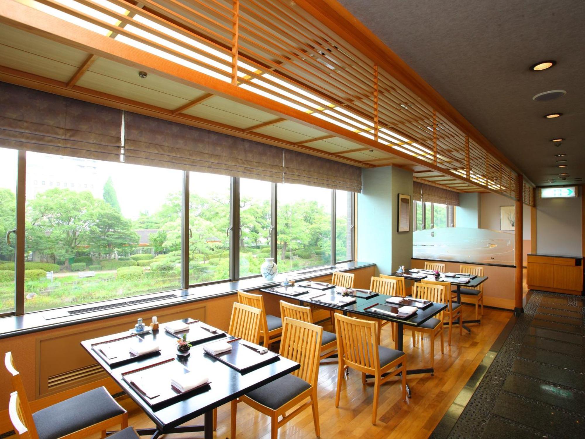 Hotel New Otani Сага Екстериор снимка